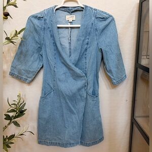 Universal Thread Light Blue Denim Top